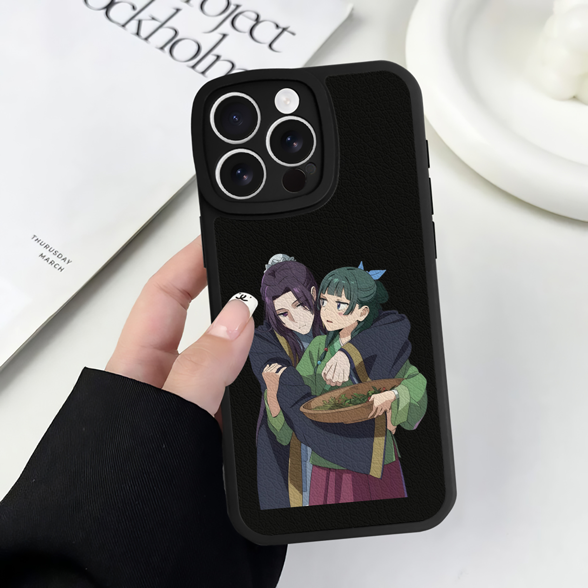 薬屋のひとりごと The Apothecary Diaries 【iPhone 16シリーズ対応】シリコンスマホケース（レザー調） 材質：シリコン